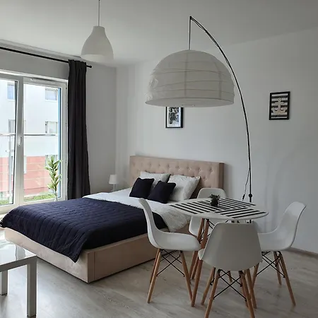 Apartament Mewa Z Ogrodkiem *