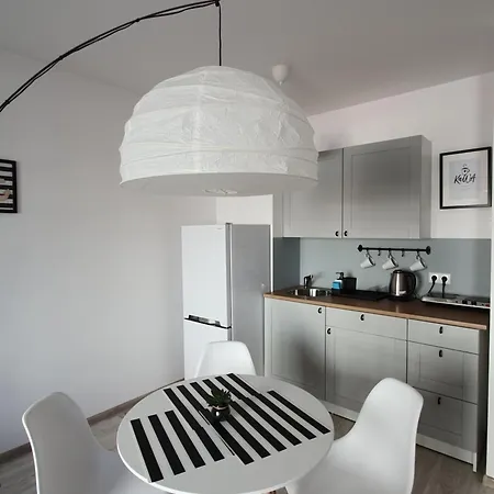 Apartament Mewa Z Ogrodkiem Wladyslawowo