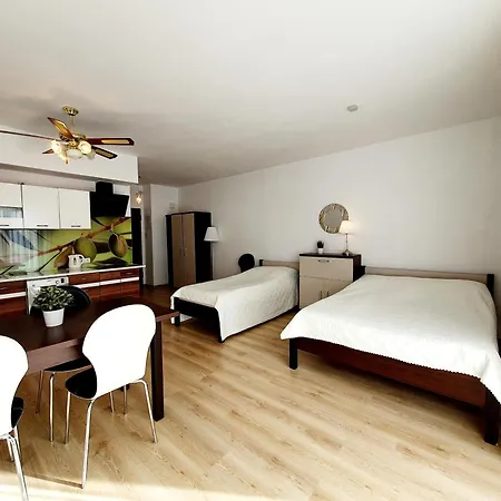 Mewa 4 Z Ogrodkiem *