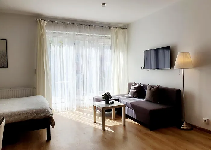 Mewa 4 Z Ogrodkiem Apartmán *