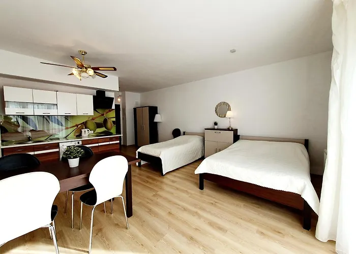 Mewa 4 Z Ogródkiem *